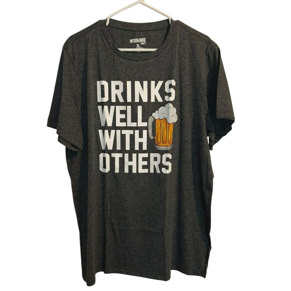 Mission Ridge Drinks Well With Others Graphic Tee XL Funny Beer Shirt Gray
